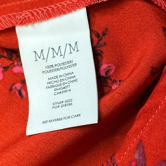 CABI Women’s Red Floral Sprig Sleeveless Blouse Size Medium Style #5222 - Picture 5 of 6